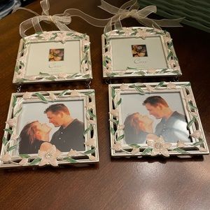 🩷 Carrs Pink & Green Photo Frame 3 1/2 By 3 1/2 Metal Frame Floral Design🩷